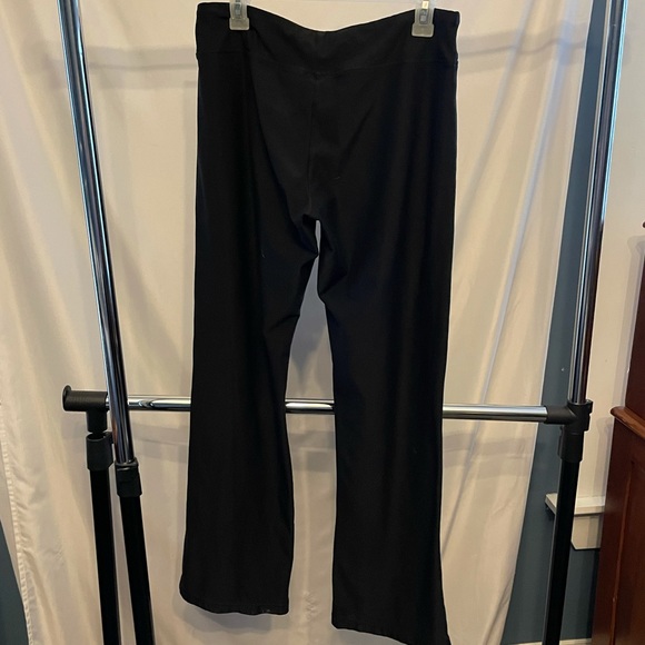 Nike Dri-Fit Active Pants - Picture 3 of 4